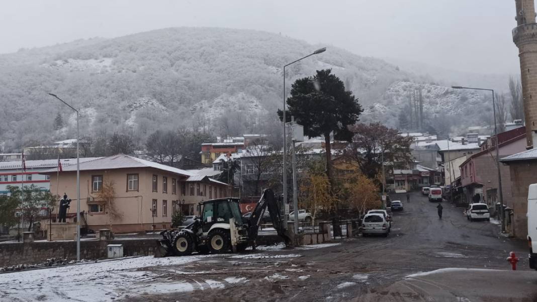 Doğu Anadolu beyaz örtüyle kaplandı: Manzarası Nuri Bilge Ceylan filmlerini aratmadı 9
